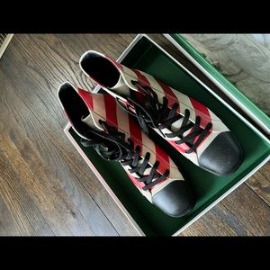 Calvinklein205w39nyc mens converse type shoes.